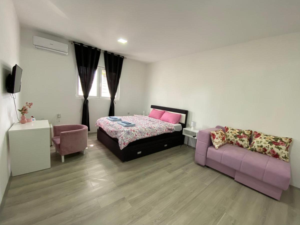 Apartmani Home Zaječar Eksteriør bilde